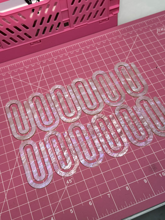XL Paperclip